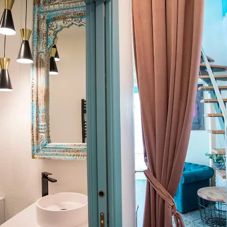 Apartamento Atico Ava Gardner, Penthouse De 2 Dormitorios Y 2 Banos, Solarium Con Vistas Espectaculares, El Apartamento Tiene Una Ubicacion Unica Ya Que En Ascensor Privado Tardamos 2 Mts A La Playa Y A La Vez Estas En El Centro De Appartement *